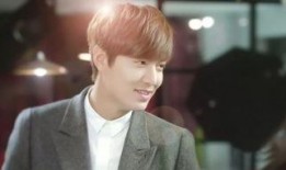 李敏镐最新爆料微博截图,揭秘明星私生活幕后故事